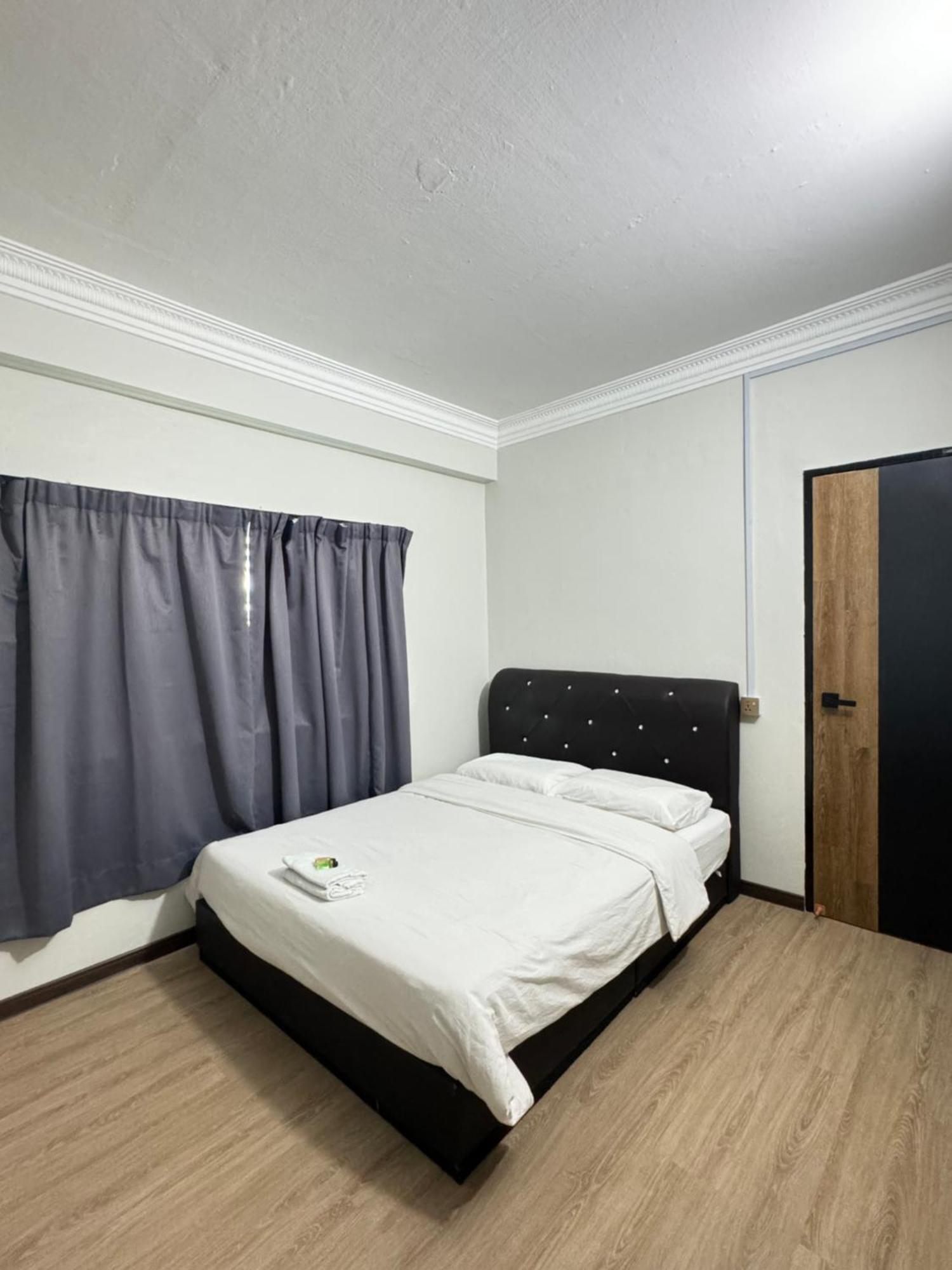 69 Hotel Malacca Buitenkant foto